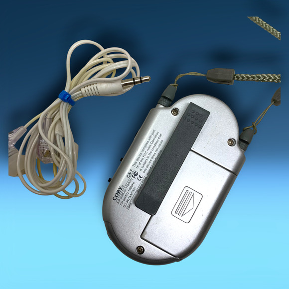 Coby CX-7 AM/FM Portable Lanyard Radio Dynamic Bass Boost System+ Earbuds - Picture 4 of 5
